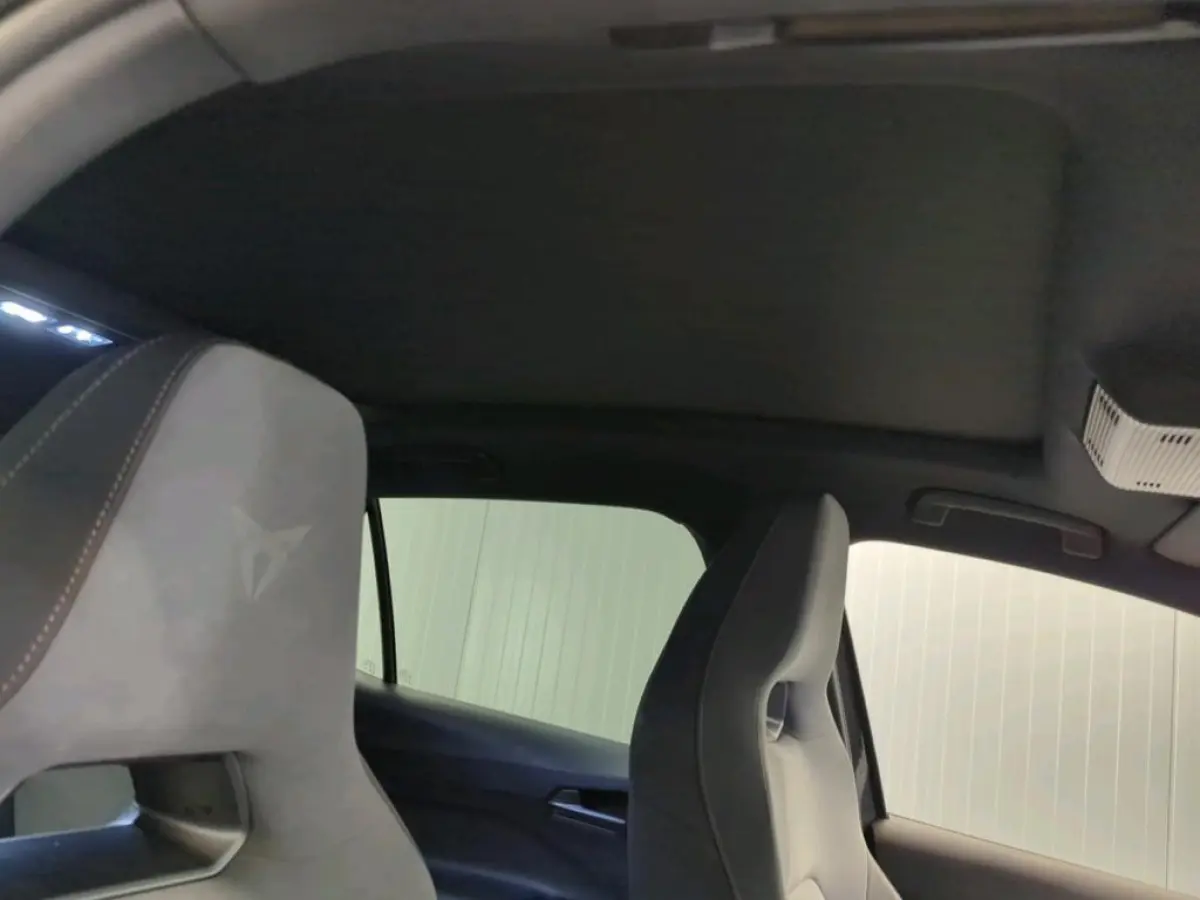 Copper Edition One 62 kWh SOH 90,52% I PANO DAK I ELEK. + SPORT STOELEN I FULL OPTIONS I ORG.NL + NAP
