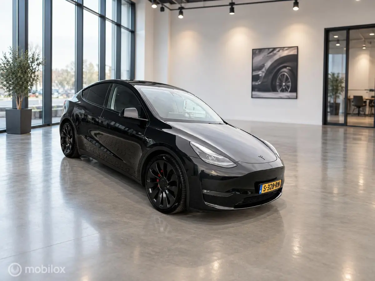 Performance AWD 463PK | SOH 90% | 21”| Accugarantie 2031 | Trekhaak 1600kg | Warmtepomp | Autopilot