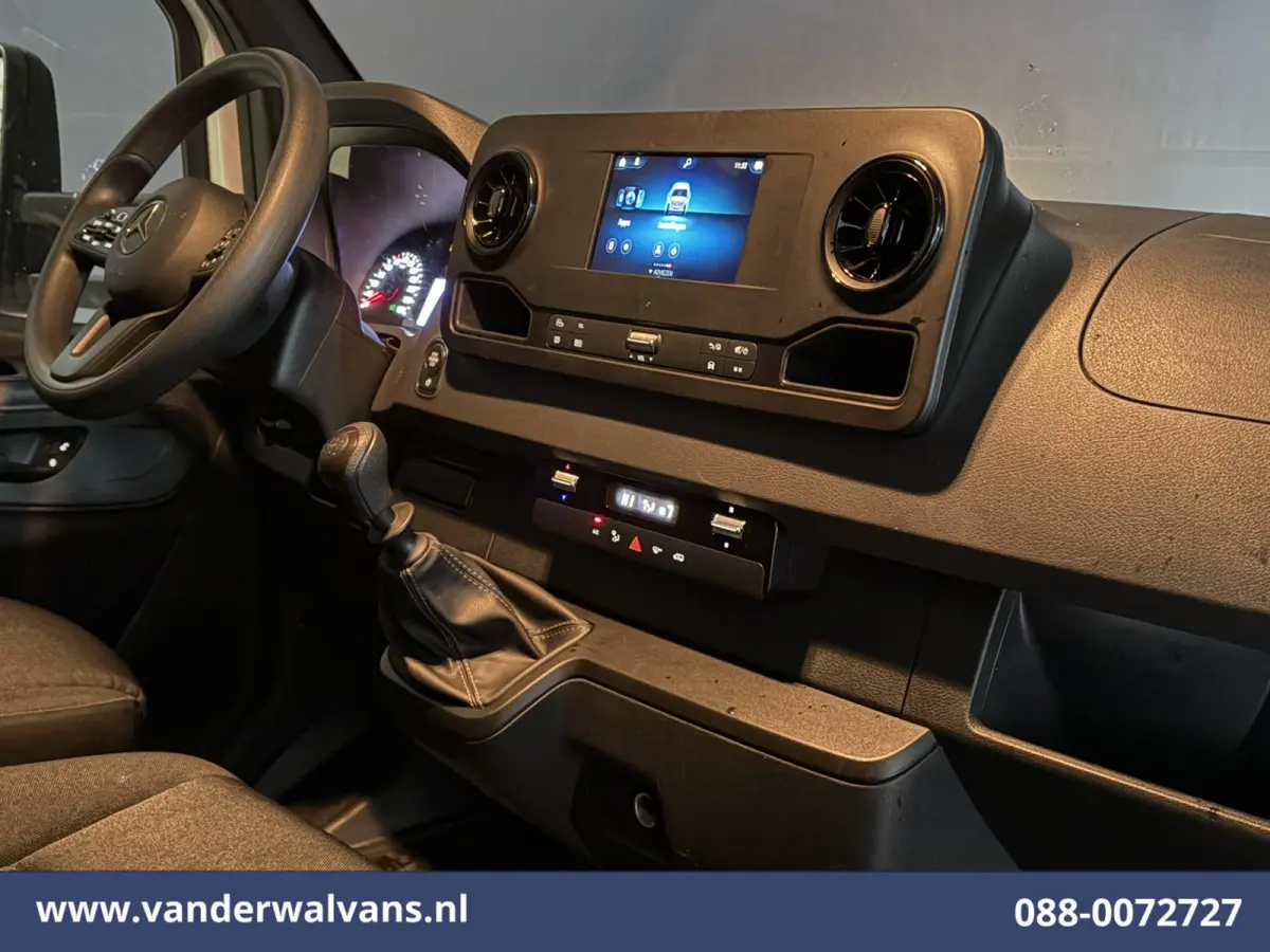 317 CDI 170pk Bakwagen 228cm Hoog Laadklep Euro6 Airco | Camera | Navigatie | Apple Carplay Cruisecontrol, Android Auto, Bijrijdersbank