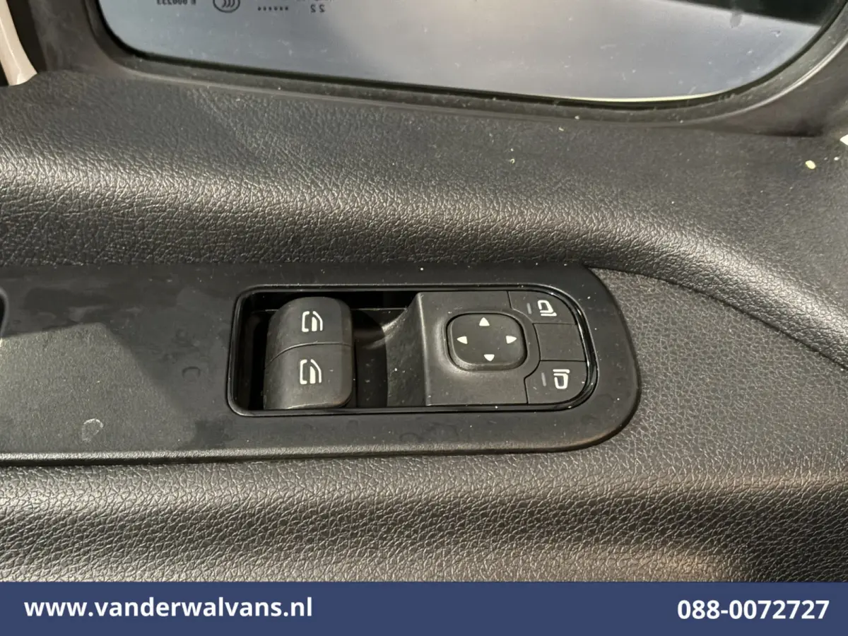317 CDI 170pk Bakwagen 228cm Hoog Laadklep Euro6 Airco | Camera | Navigatie | Apple Carplay Cruisecontrol, Android Auto, Bijrijdersbank