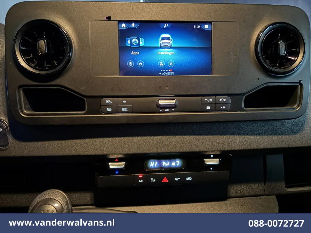 317 CDI 170pk Bakwagen 228cm Hoog Laadklep Euro6 Airco | Camera | Navigatie | Apple Carplay Cruisecontrol, Android Auto, Bijrijdersbank