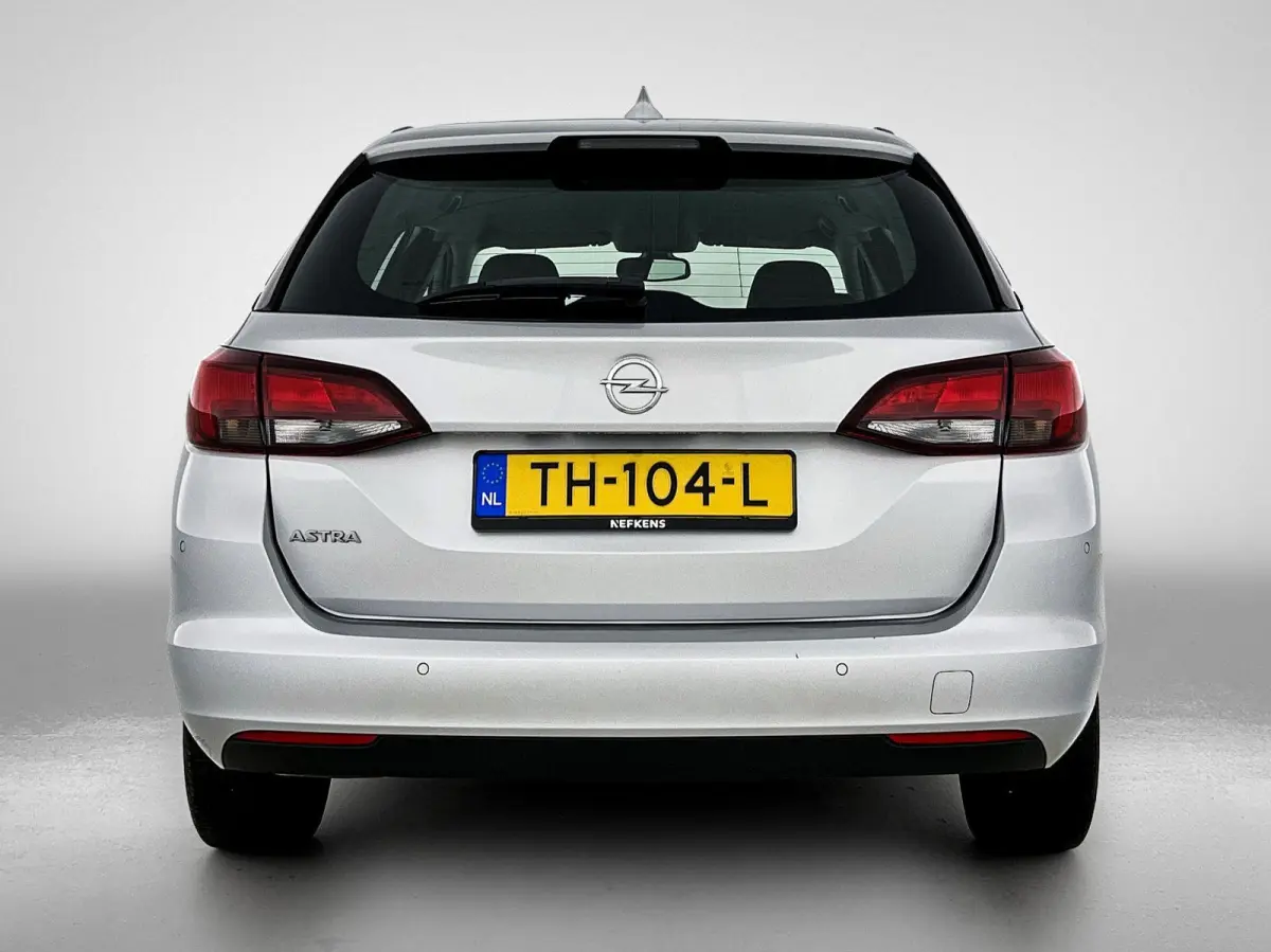 ST 105pk Online Edition | 1ste eigenaar | Parkeersensoren VOOR + Achter | Navigatie | Airco | AppleCarPlay/Android