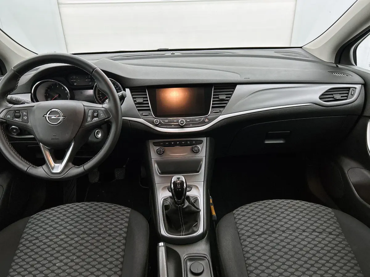 ST 105pk Online Edition | 1ste eigenaar | Parkeersensoren VOOR + Achter | Navigatie | Airco | AppleCarPlay/Android