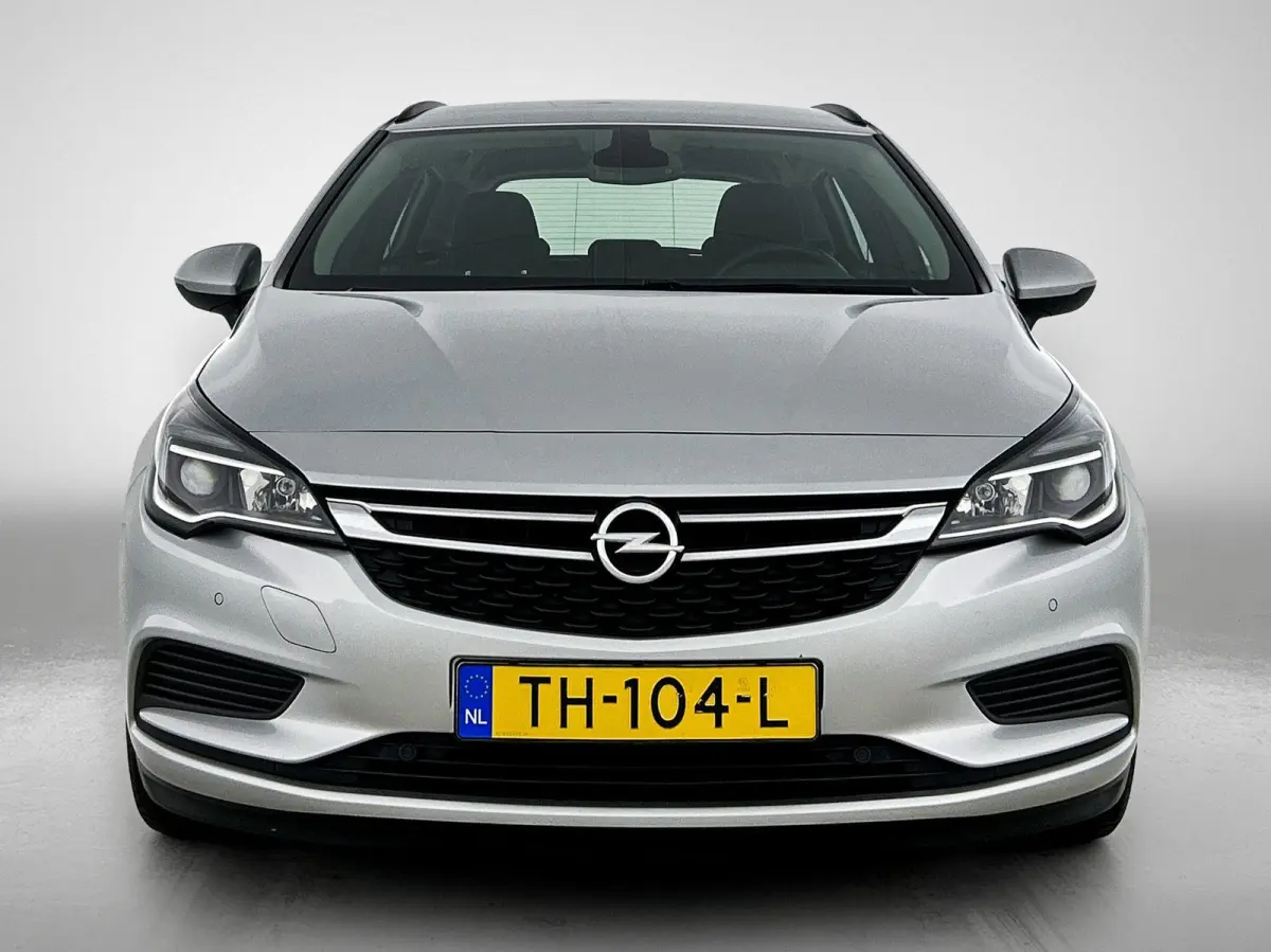 ST 105pk Online Edition | 1ste eigenaar | Parkeersensoren VOOR + Achter | Navigatie | Airco | AppleCarPlay/Android
