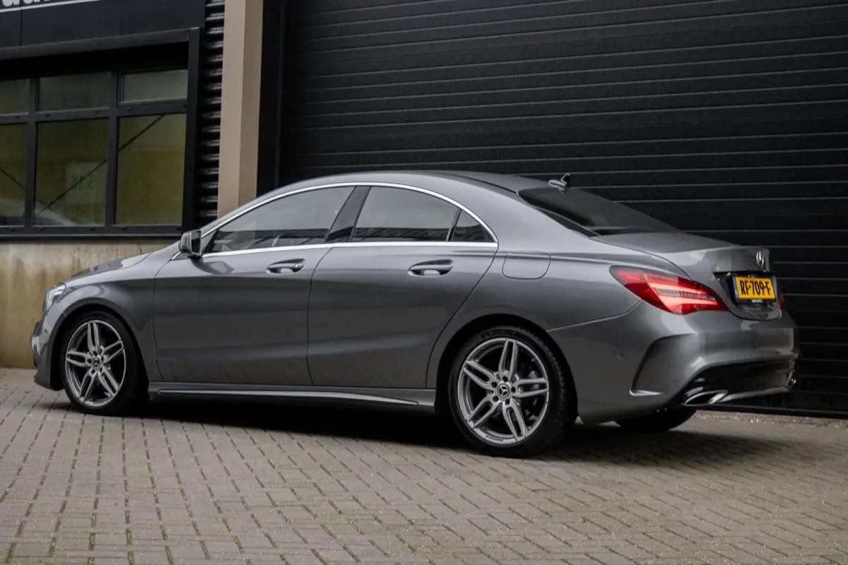 180 Business Solution AMG | Cruise | LED | Camera |