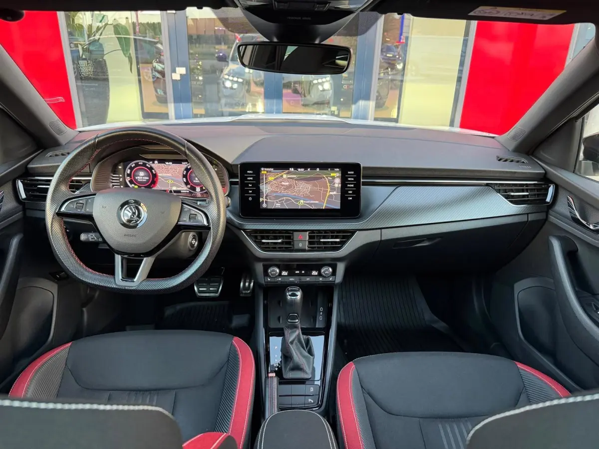 1.0 TSI DSG-7 Monte Carlo Vol | Pano | Camera | Parksens | Stoelverwarming | Carplay | Keyless |