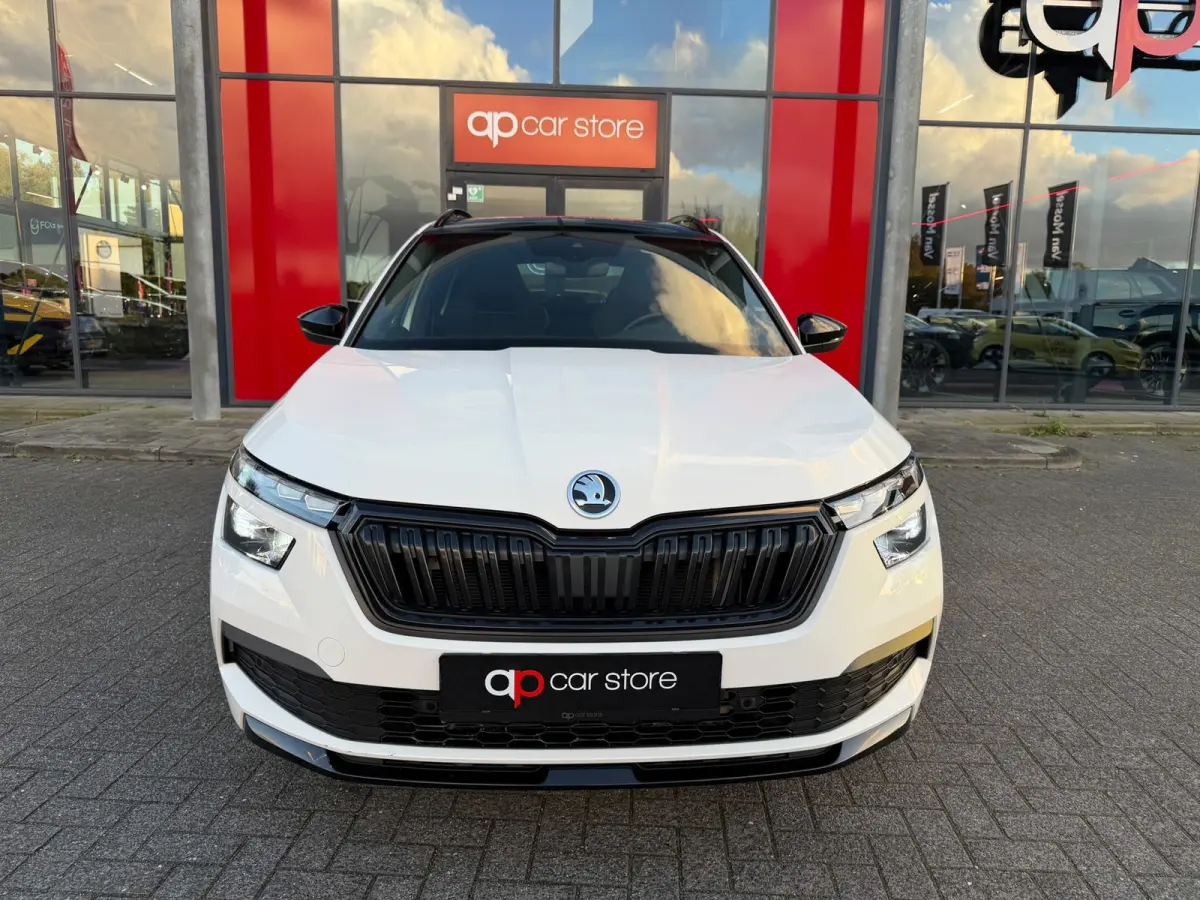 1.0 TSI DSG-7 Monte Carlo Vol | Pano | Camera | Parksens | Stoelverwarming | Carplay | Keyless |