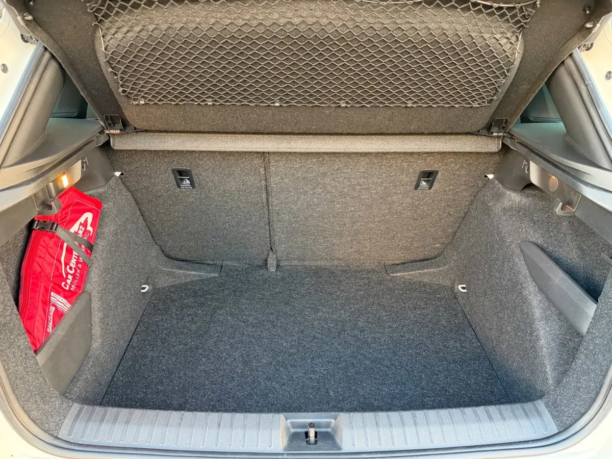1.0 TSI DSG-7 Monte Carlo Vol | Pano | Camera | Parksens | Stoelverwarming | Carplay | Keyless |