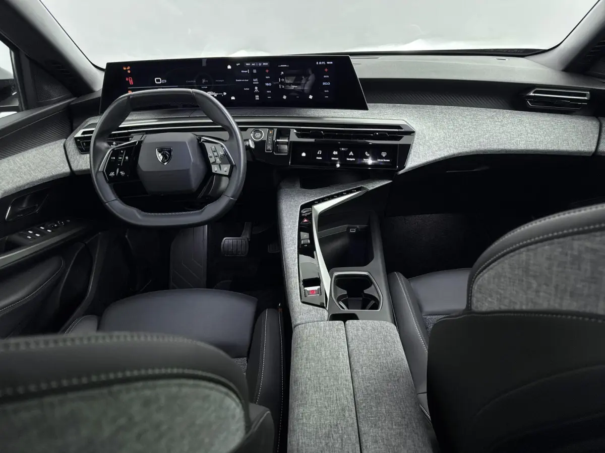 SUV Hybrid 145pk Allure 7p | Adaptieve Cruise Control | Trekhaak | 360 Camera | Dodehoekbewaking