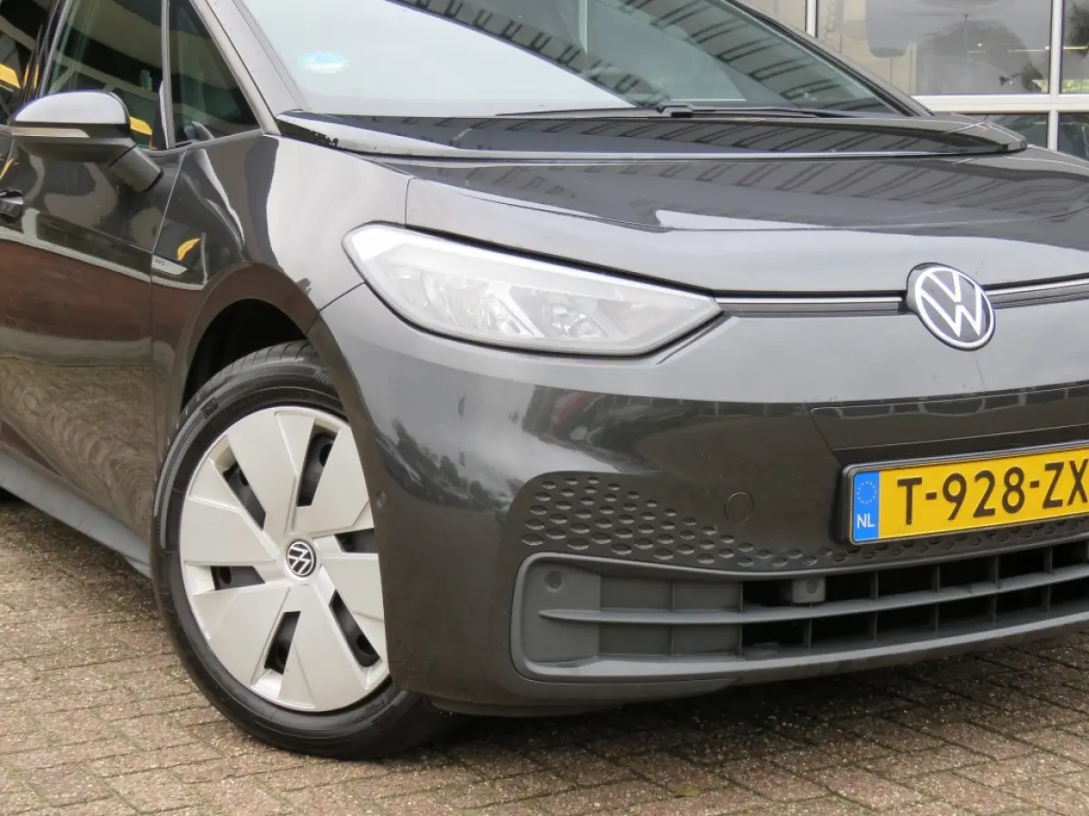PRO ED. ADV. 58 KWH / soh 93% / Stoel&stuurverw. / Camera / Half leder / BOVAG garantie