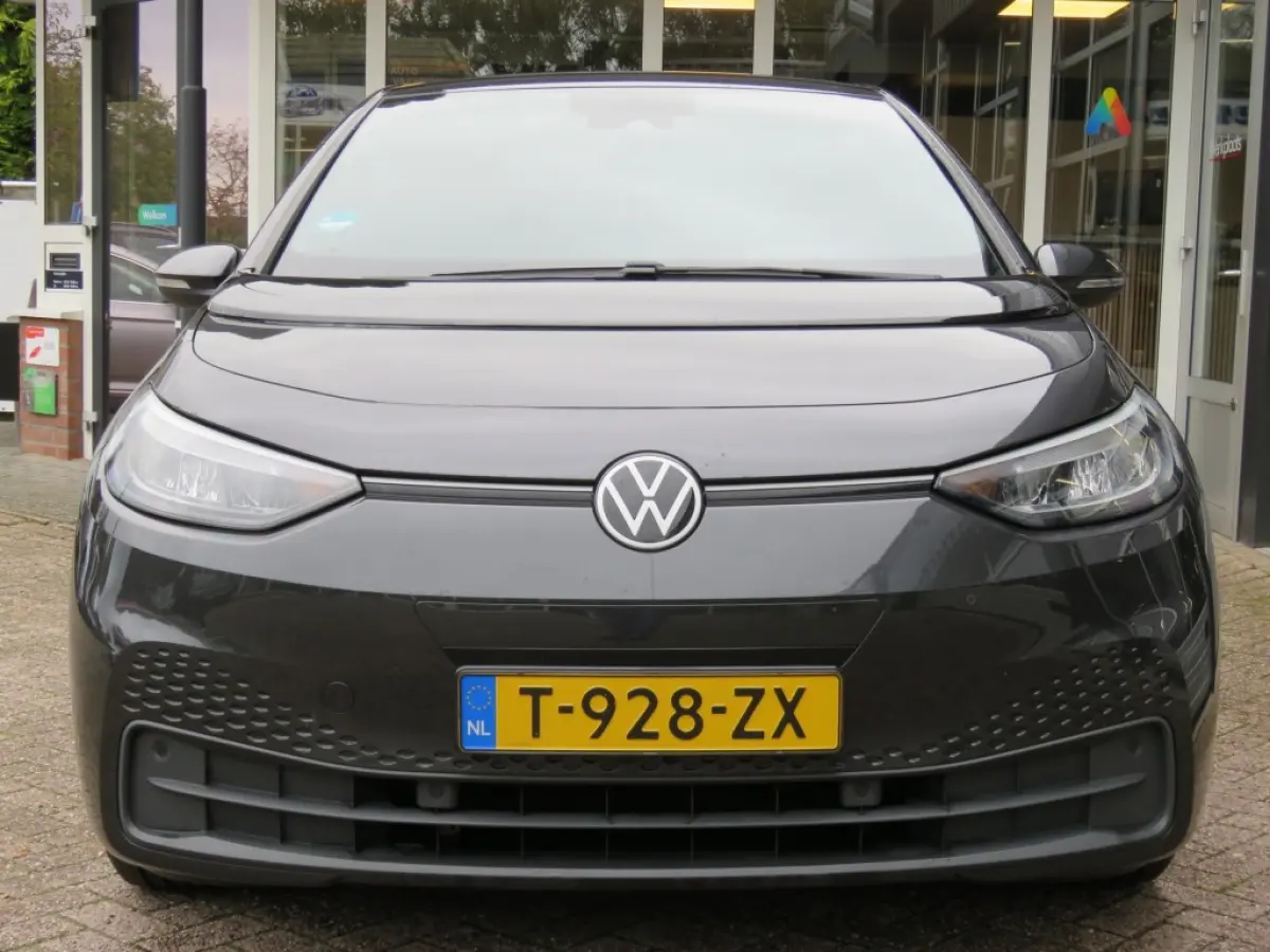 PRO ED. ADV. 58 KWH / soh 93% / Stoel&stuurverw. / Camera / Half leder / BOVAG garantie