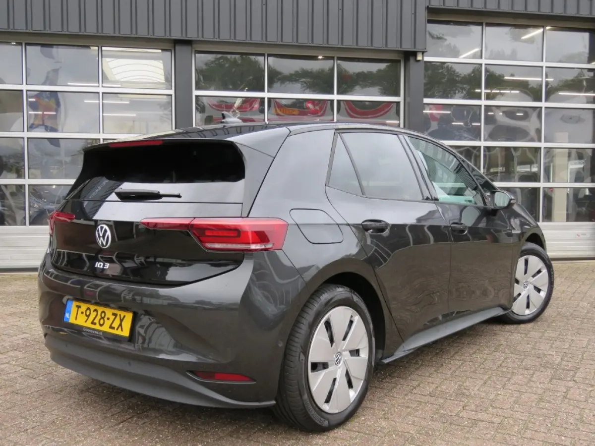PRO ED. ADV. 58 KWH / soh 93% / Stoel&stuurverw. / Camera / Half leder / BOVAG garantie