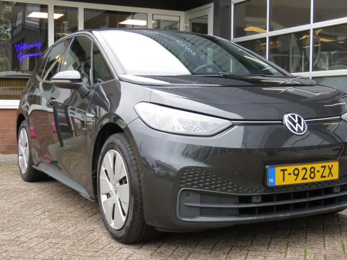 PRO ED. ADV. 58 KWH / soh 93% / Stoel&stuurverw. / Camera / Half leder / BOVAG garantie