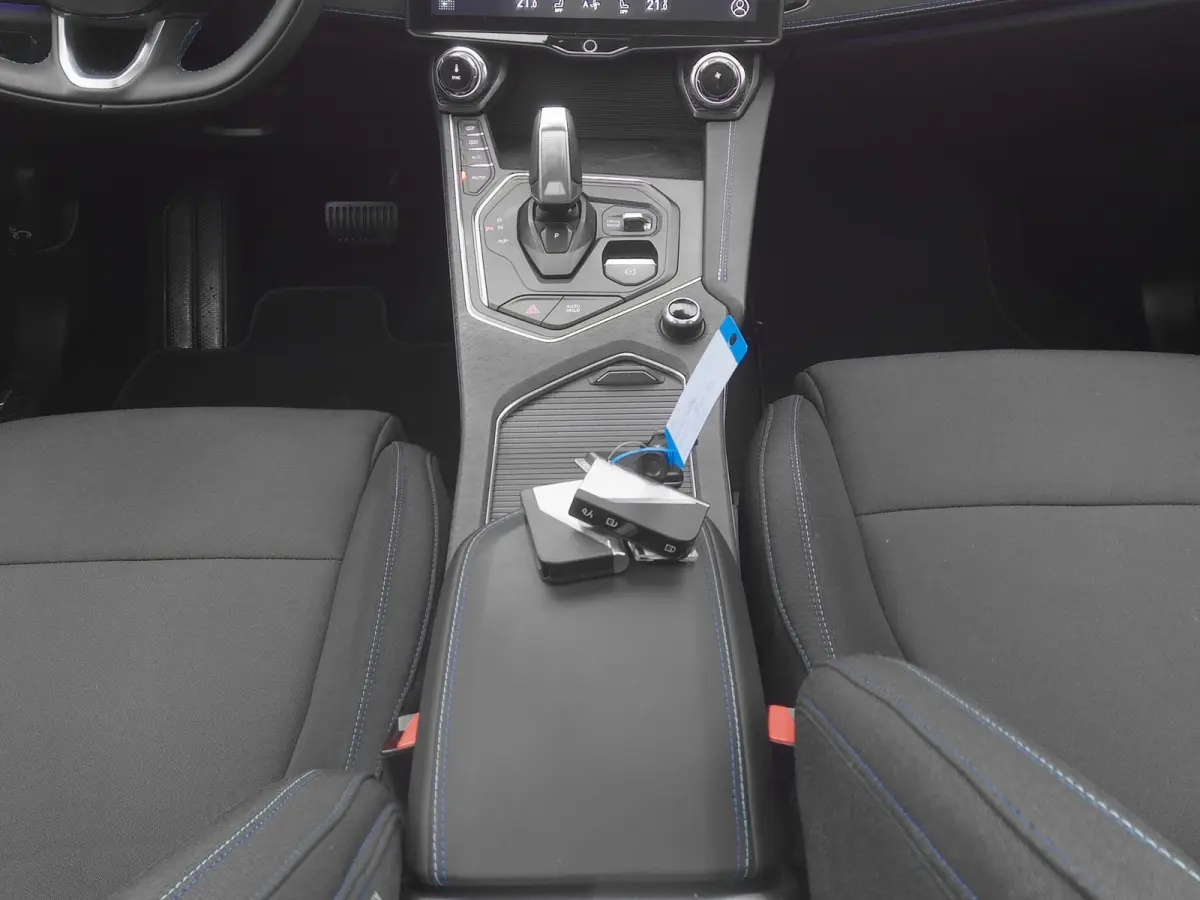 1.5 Plug-in Hybrid | 360° | BLACK | ZWARTE HEMEL | NLD AUTO