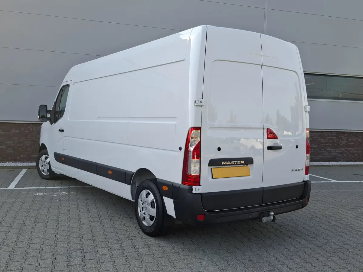 2.3 dCi L3 H2 Airco Navigatie Camera (Wordt verwacht)