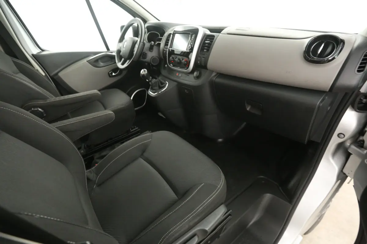 1.6 dCi L2H1 | 8 Zits | Airco | Cruise | Navi | Trekhaak | Parkeersens.