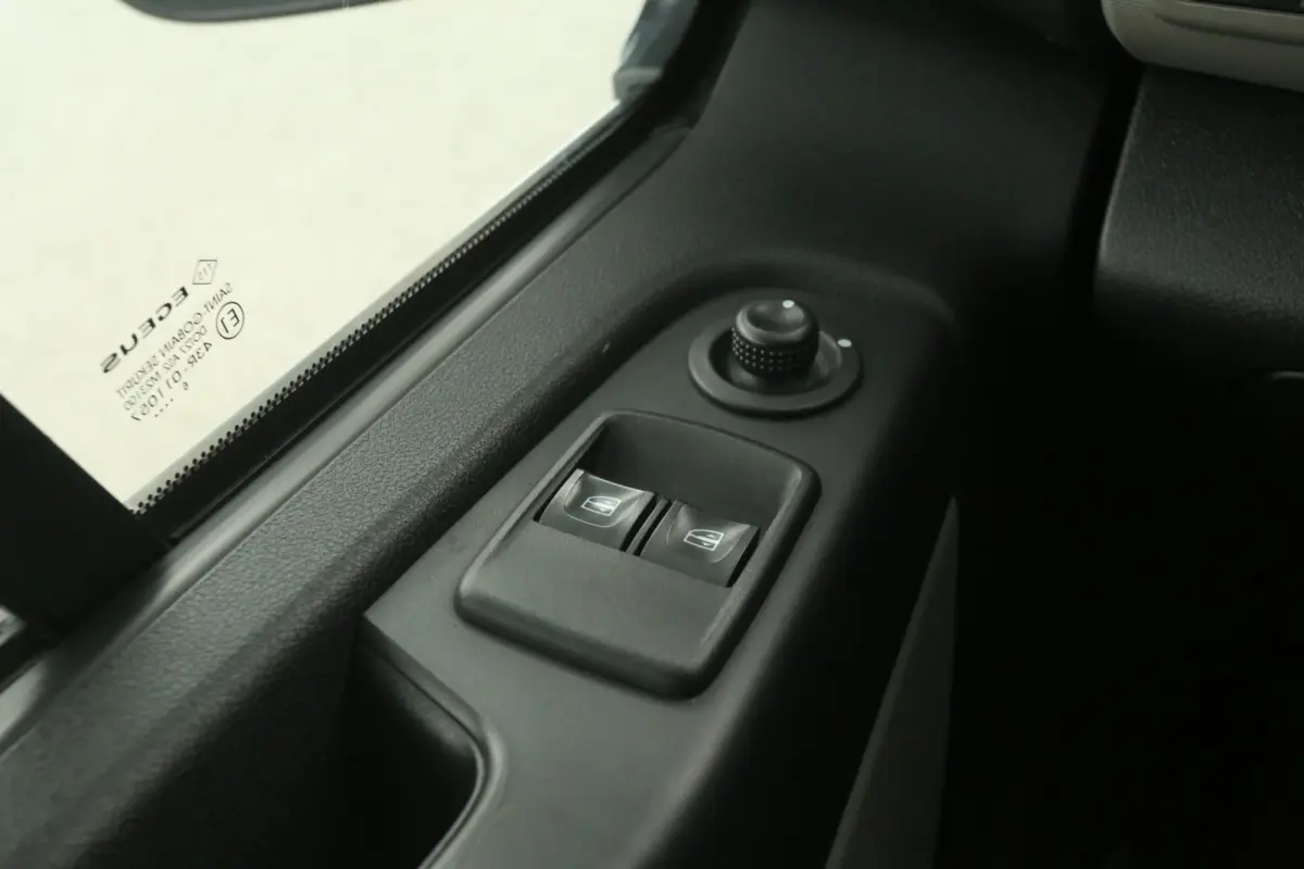 1.6 dCi L2H1 | 8 Zits | Airco | Cruise | Navi | Trekhaak | Parkeersens.