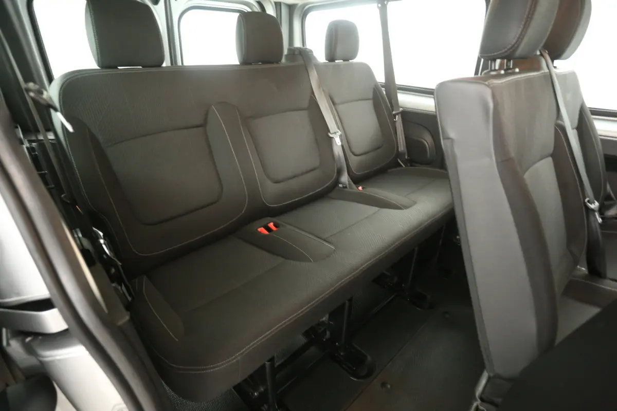 1.6 dCi L2H1 | 8 Zits | Airco | Cruise | Navi | Trekhaak | Parkeersens.