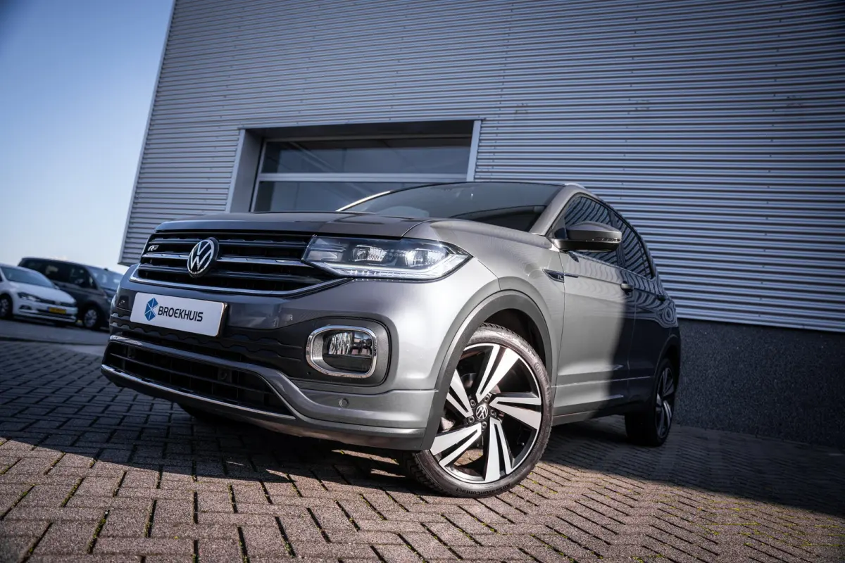 1.0 TSI R-Line | Airco (automatisch) | Cruise control adaptief | LED koplampen