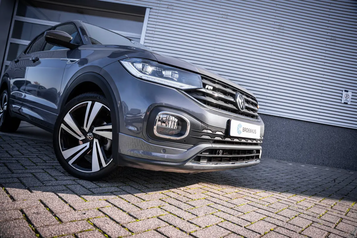 1.0 TSI R-Line | Airco (automatisch) | Cruise control adaptief | LED koplampen