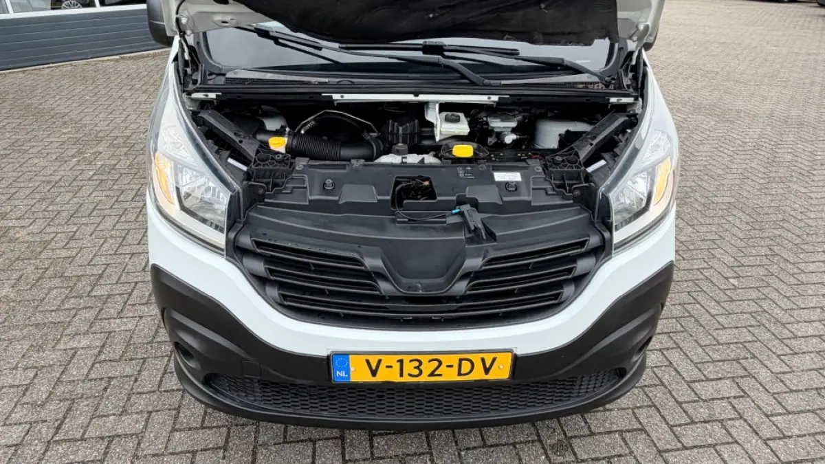 1.6 DCI 70KW 95PK EURO 6 AIRCO/ CRUISE CONTROL/ TREKHAAK/ BIJRIJDERSBANK