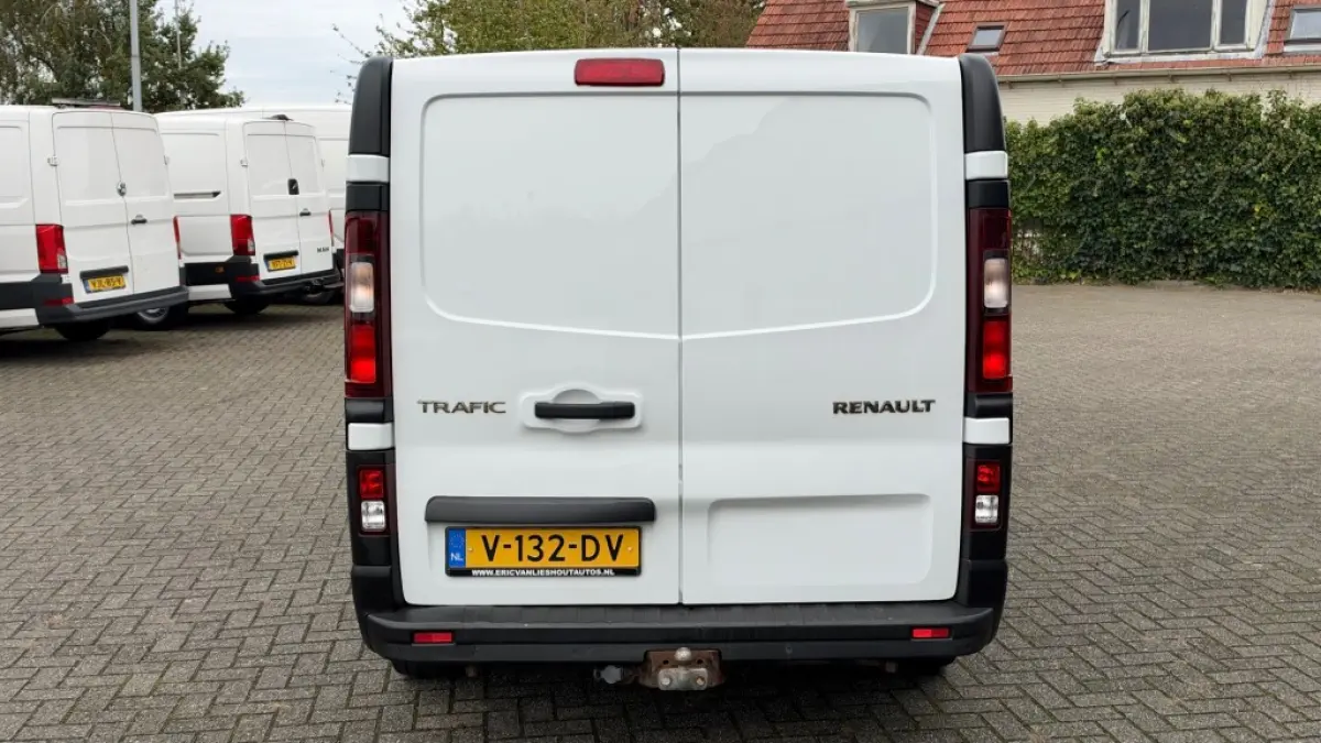 1.6 DCI 70KW 95PK EURO 6 AIRCO/ CRUISE CONTROL/ TREKHAAK/ BIJRIJDERSBANK