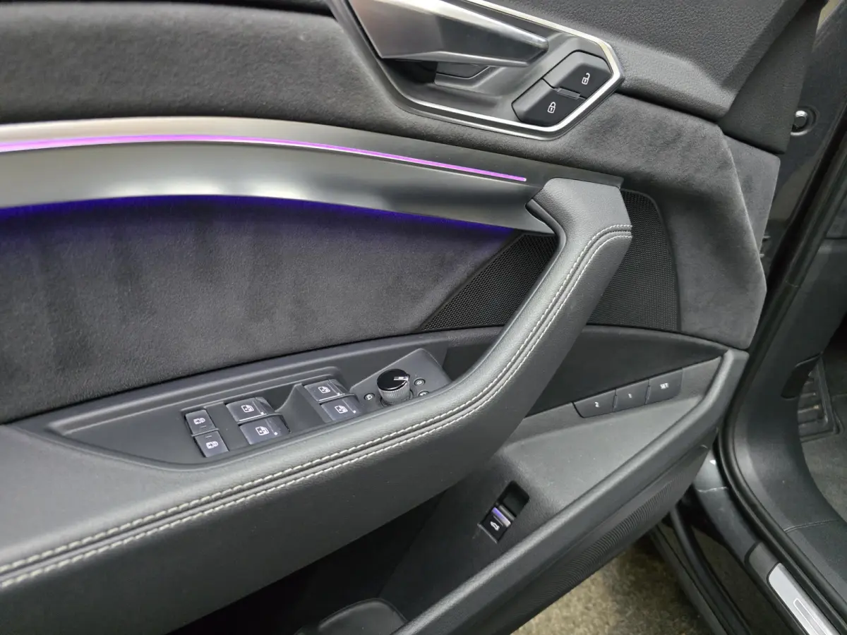 S quattro 503PK! S edition 95 kWh Pano ACC Trekhaak 360 BlackPack Keyless 21"LM