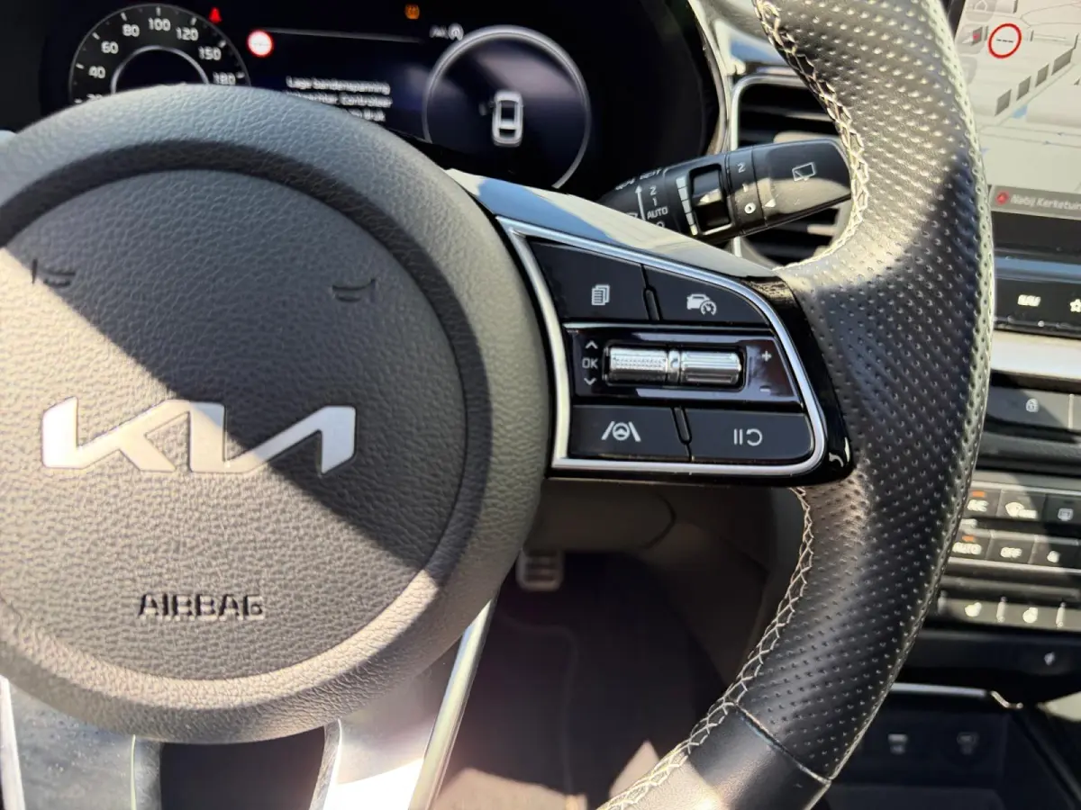 1.0i Turbo GT-Line 120 PK | Cruise Control | Climate & cruise control | Panoramadak | Stoel & stuurverwarming | Elektrische Kofferbak | Navigatie | Apple Carplay/Android Auto | Fabrieksgaran