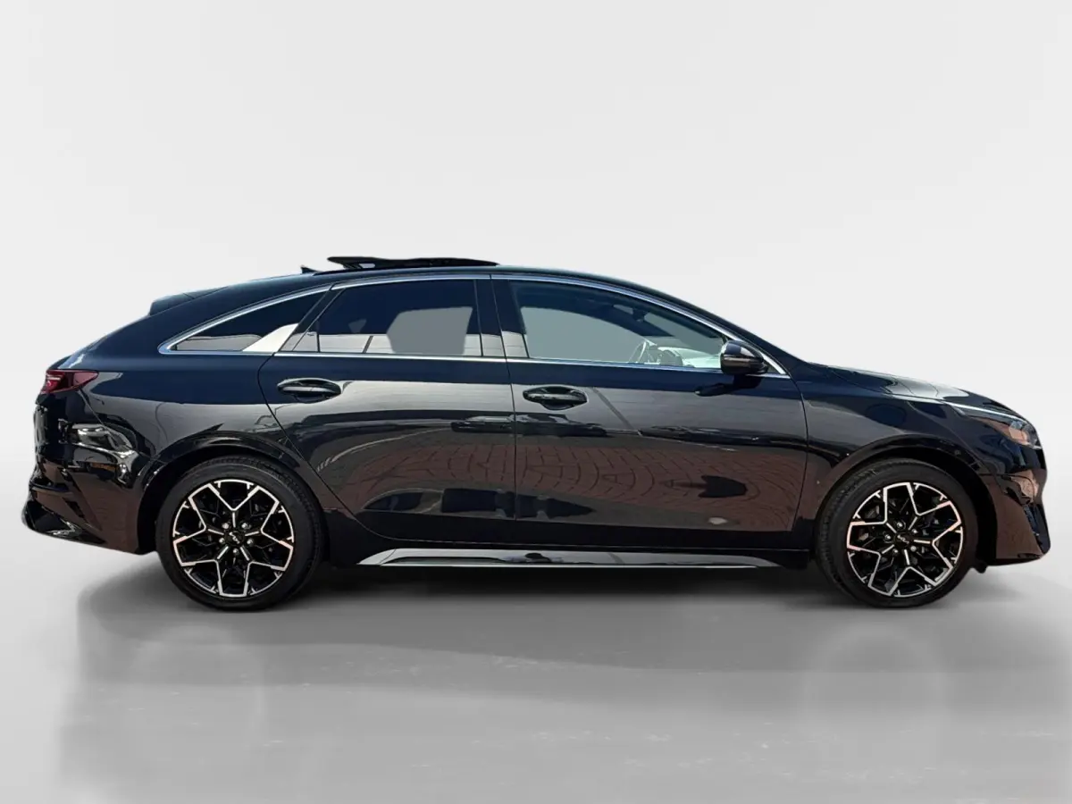 1.0i Turbo GT-Line 120 PK | Cruise Control | Climate & cruise control | Panoramadak | Stoel & stuurverwarming | Elektrische Kofferbak | Navigatie | Apple Carplay/Android Auto | Fabrieksgaran