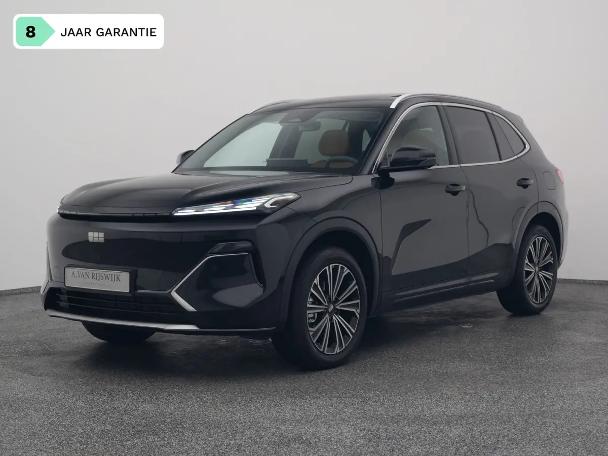 NEW | 1.5 Max+ | BRUIN LEDER | 136 KM ELEKTRISCH | PANO | HUD | ADAPTIVE | STOEL- EN STUURVERW. + VENT. + MASSAGE