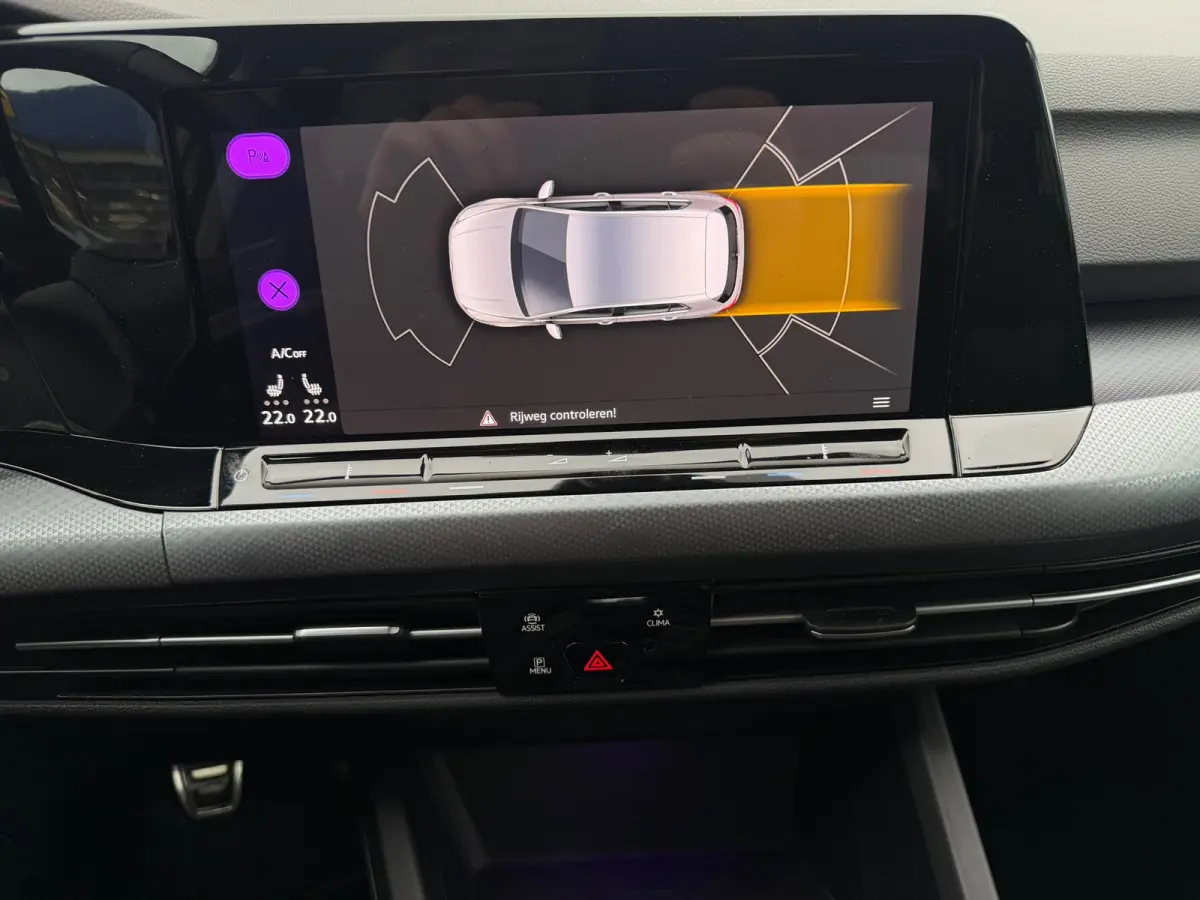 1.0 TSI Life Virtual Dash|Lineass|Stoelvw|Climatronic|Nap|