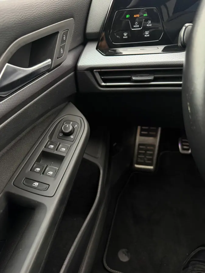 1.0 TSI Life Virtual Dash|Lineass|Stoelvw|Climatronic|Nap|