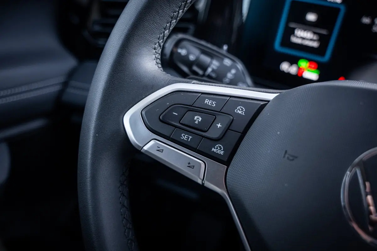 1.5 eHybrid Life Edition | Achteruitrijcamera | Elektrisch bedienbare achterklep met sensorsturing | Parkeersensor achter