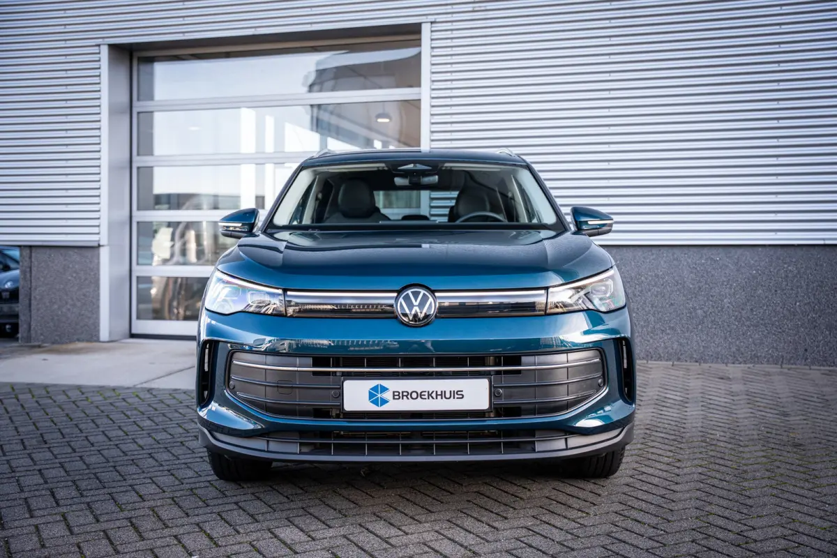 1.5 eHybrid Life Edition | Achteruitrijcamera | Elektrisch bedienbare achterklep met sensorsturing | Parkeersensor achter