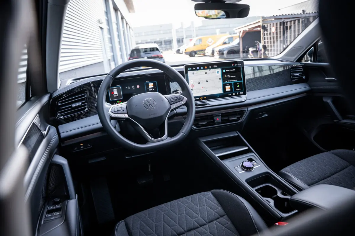 1.5 eHybrid Life Edition | Achteruitrijcamera | Elektrisch bedienbare achterklep met sensorsturing | Parkeersensor achter