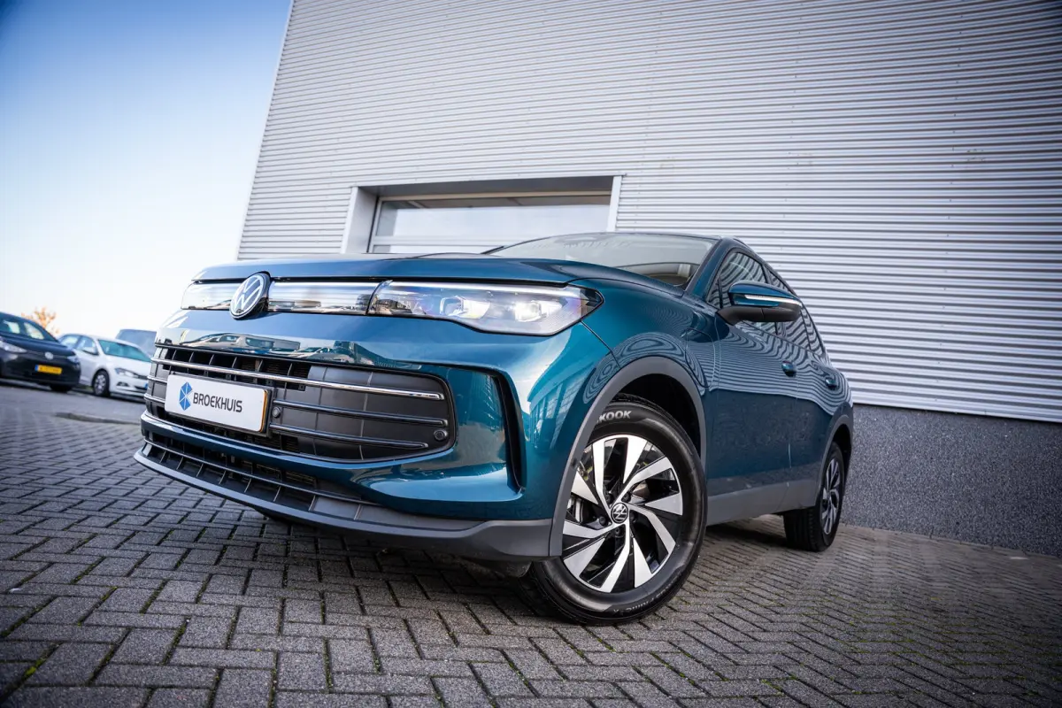 1.5 eHybrid Life Edition | Achteruitrijcamera | Elektrisch bedienbare achterklep met sensorsturing | Parkeersensor achter