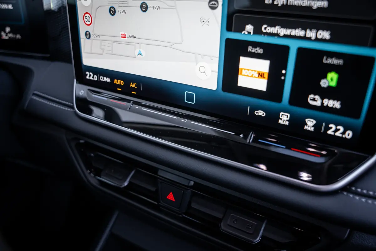 1.5 eHybrid Life Edition | Achteruitrijcamera | Elektrisch bedienbare achterklep met sensorsturing | Parkeersensor achter
