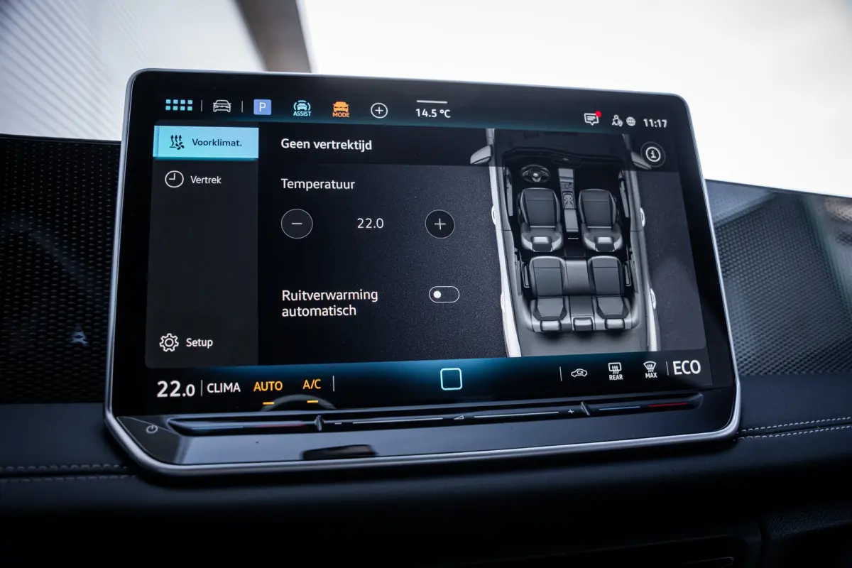 1.5 eHybrid Life Edition | Achteruitrijcamera | Elektrisch bedienbare achterklep met sensorsturing | Parkeersensor achter