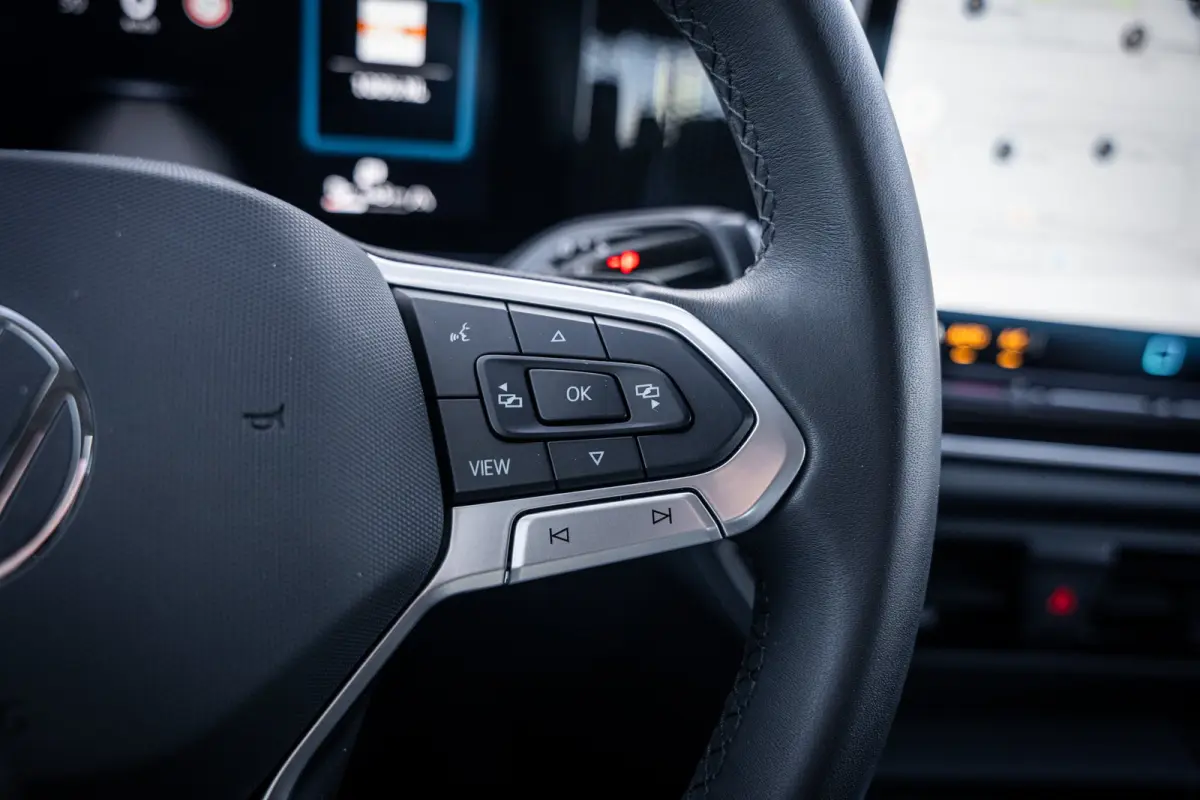 1.5 eHybrid Life Edition | Achteruitrijcamera | Elektrisch bedienbare achterklep met sensorsturing | Parkeersensor achter