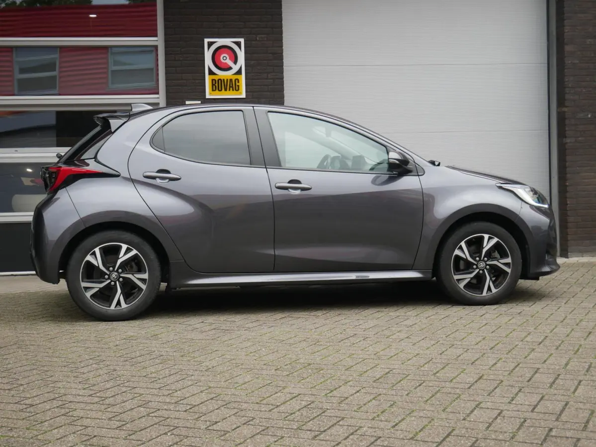1.5 Hybrid Dynamic Dealer onderhouden| ACC