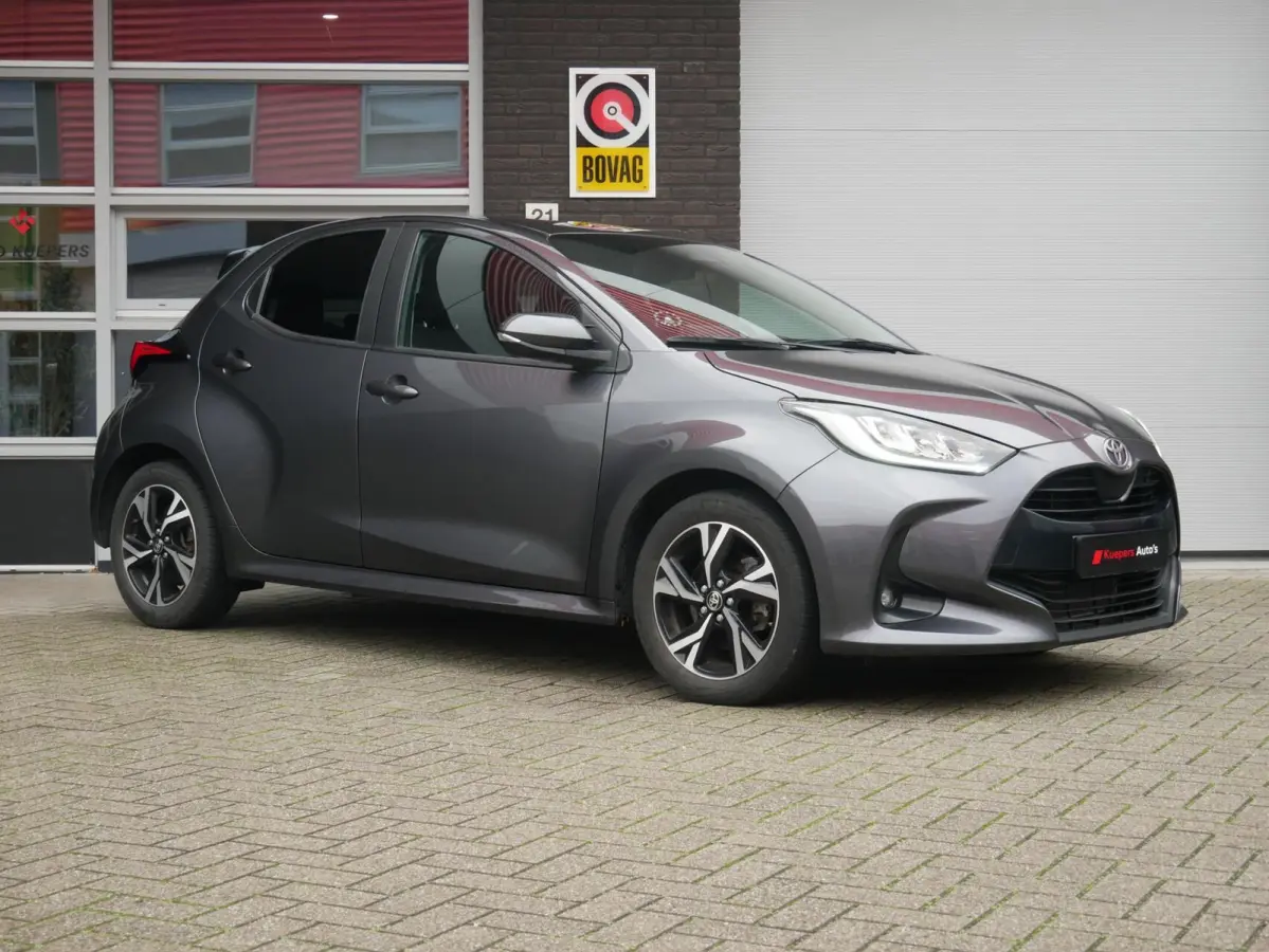 1.5 Hybrid Dynamic Dealer onderhouden| ACC