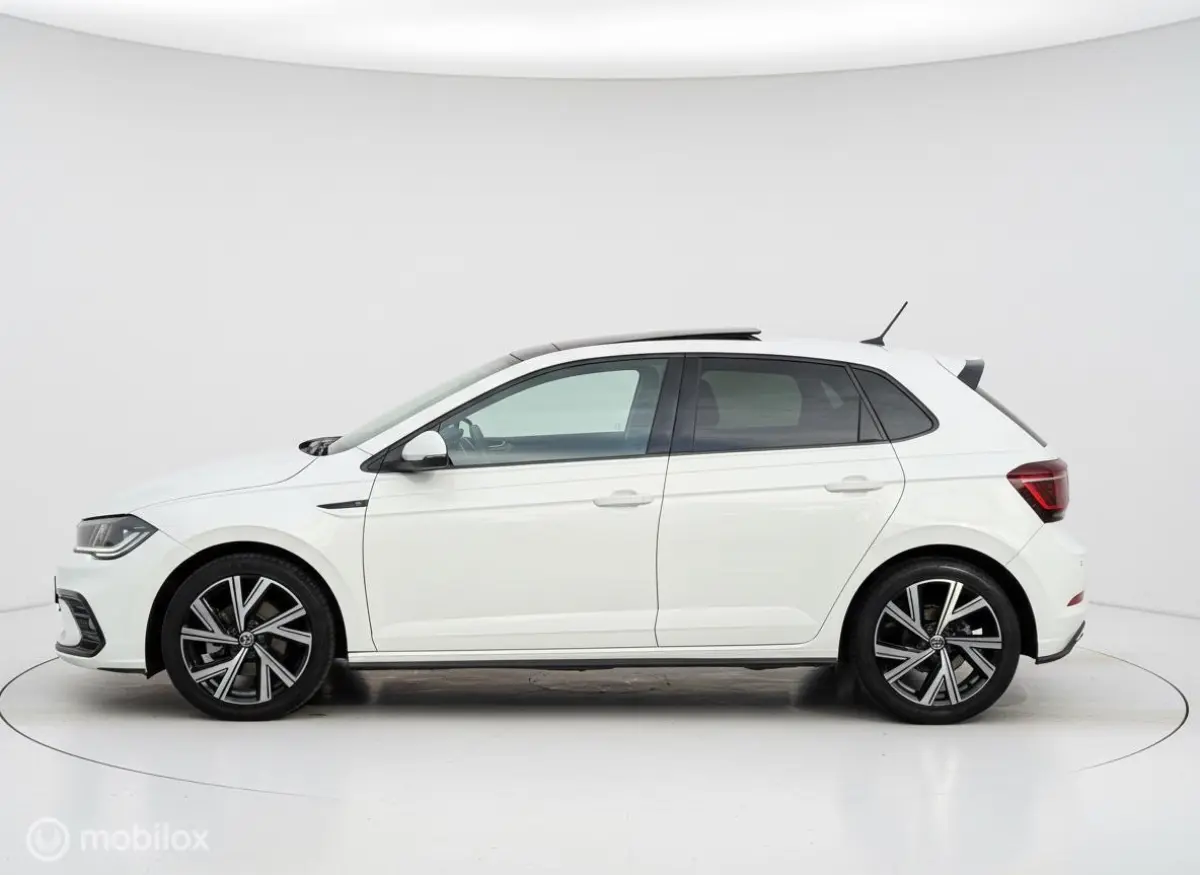 1.0 TSI R-Line PANO|IQLIGHT|CAMERA|KEYLESS|