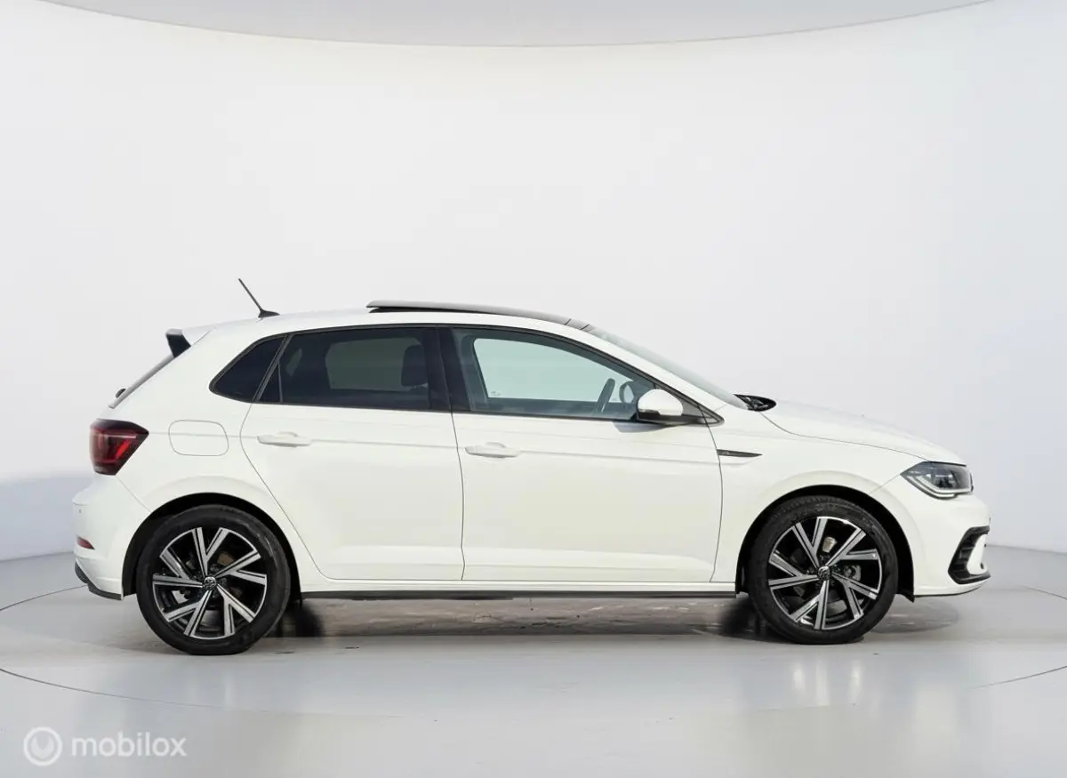 1.0 TSI R-Line PANO|IQLIGHT|CAMERA|KEYLESS|