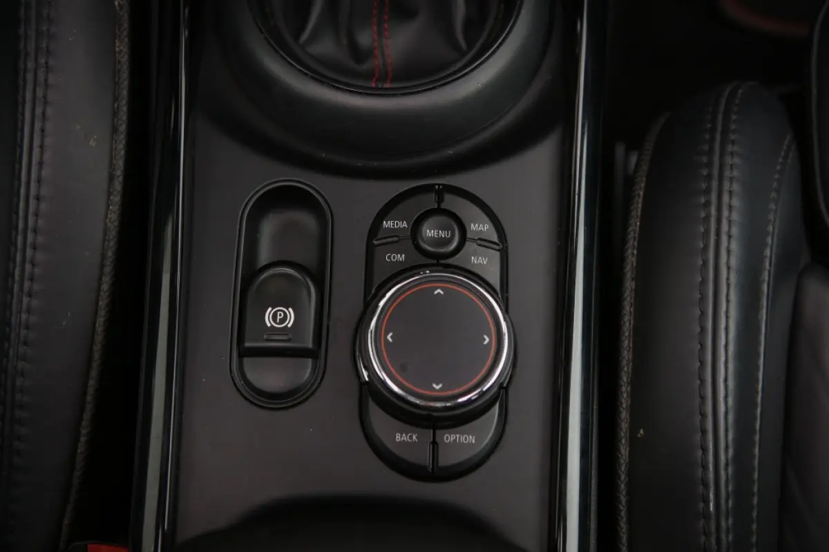 Mini 2.0 JCW ALL4 Chili | Pano |