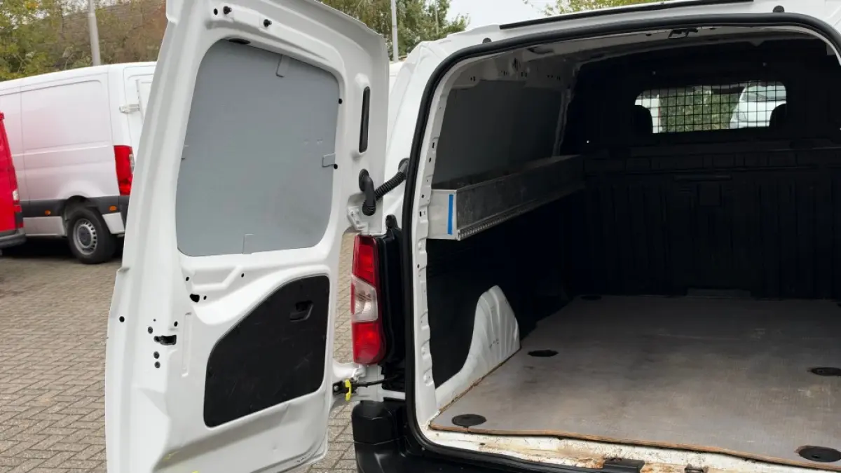 1.5D 75KW 102PK L2H1 MAXI EURO 6 AIRCO/ CRUISE CONTROL/ NAVIGATIE/ 100% DEALERONDERHOUDEN