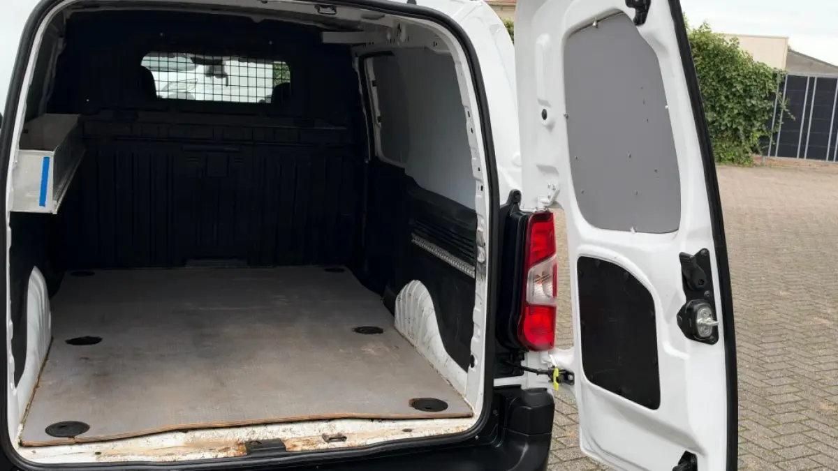 1.5D 75KW 102PK L2H1 MAXI EURO 6 AIRCO/ CRUISE CONTROL/ NAVIGATIE/ 100% DEALERONDERHOUDEN