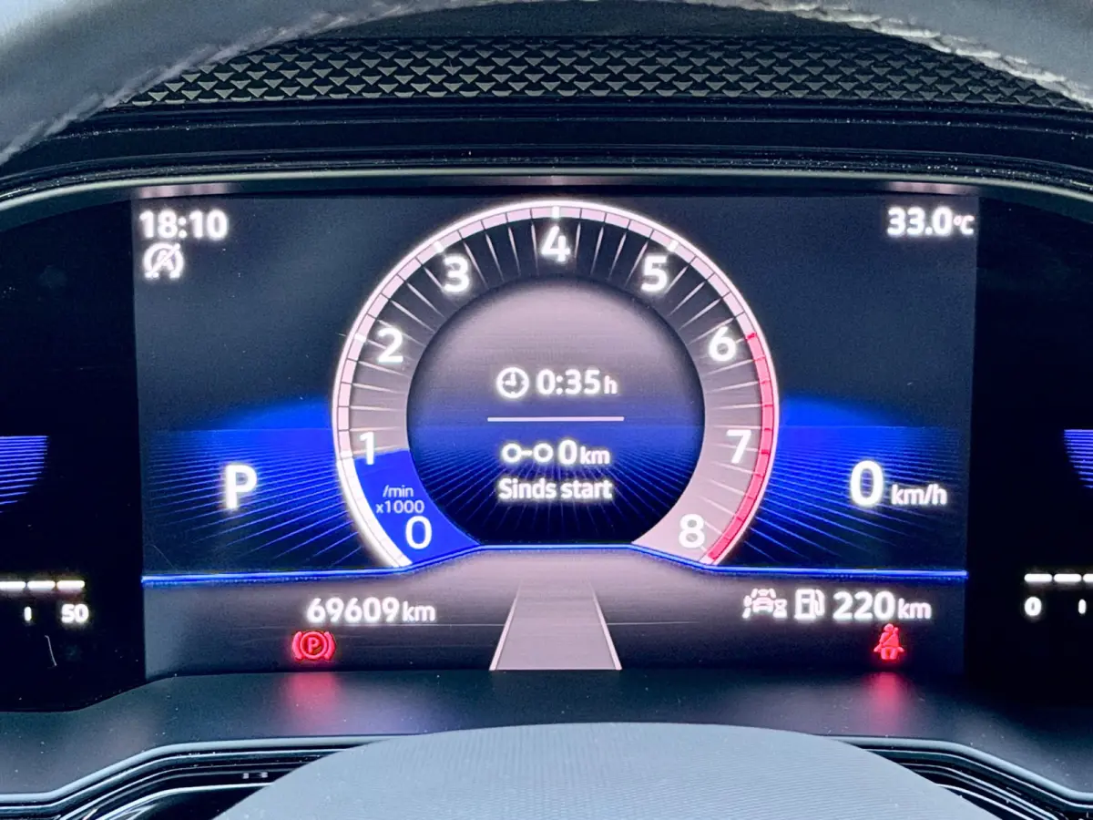 1.0 TSI Life Business AppleCarPlay/Acc