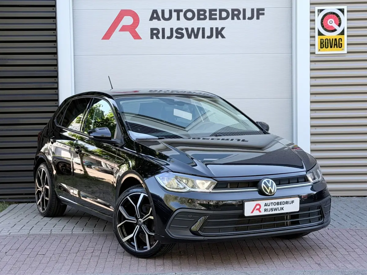 1.0 TSI Life Business AppleCarPlay/Acc