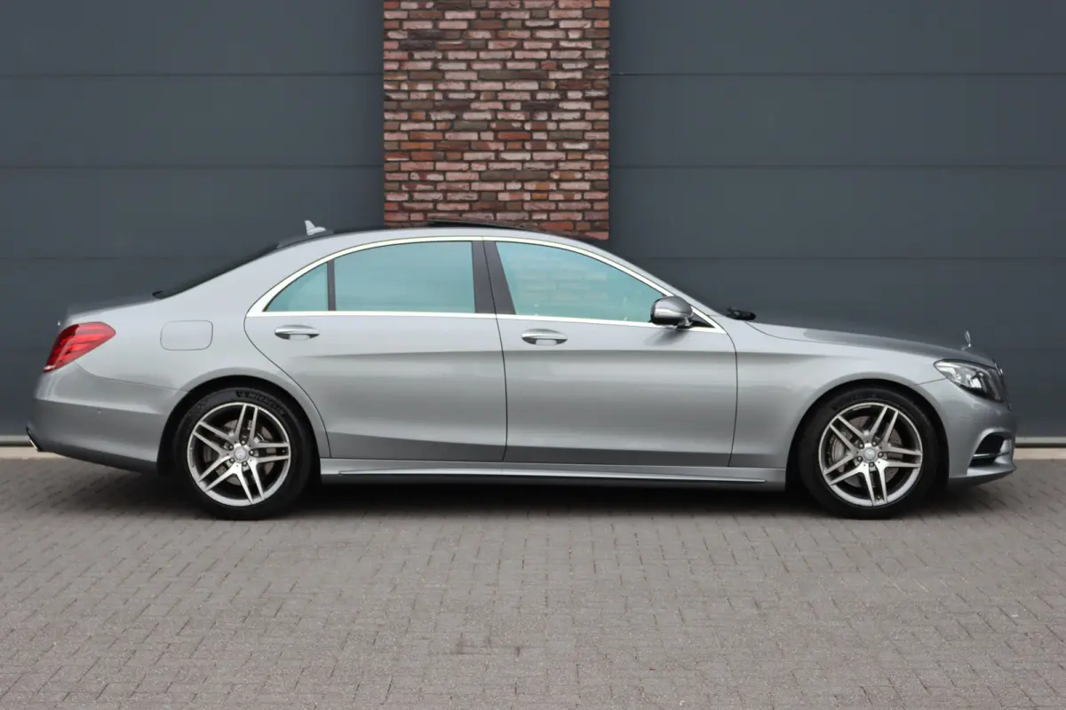 400 HYBRID Lang AMG Line | Luchtvering | Distronic+ | Massage | Panoramadak | Burmester | Memory | Stoelventilatie | Surround Camera | Zonweringspakket |