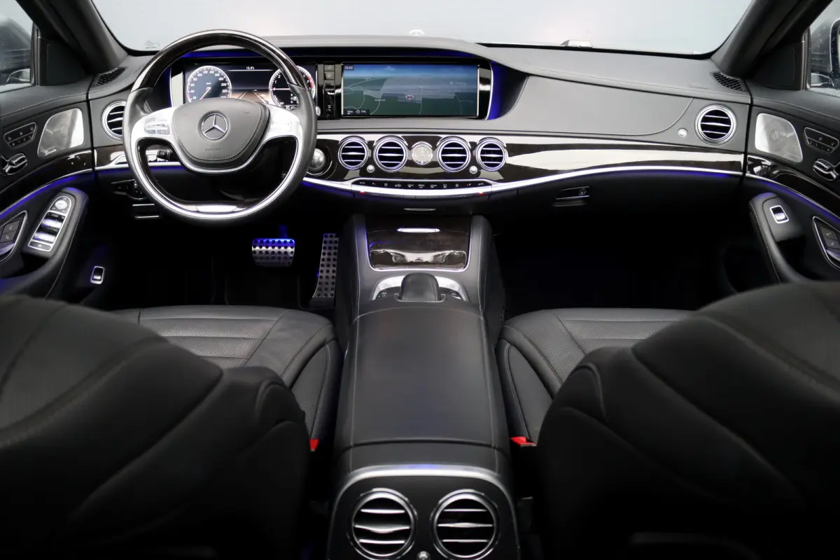 400 HYBRID Lang AMG Line | Luchtvering | Distronic+ | Massage | Panoramadak | Burmester | Memory | Stoelventilatie | Surround Camera | Zonweringspakket |